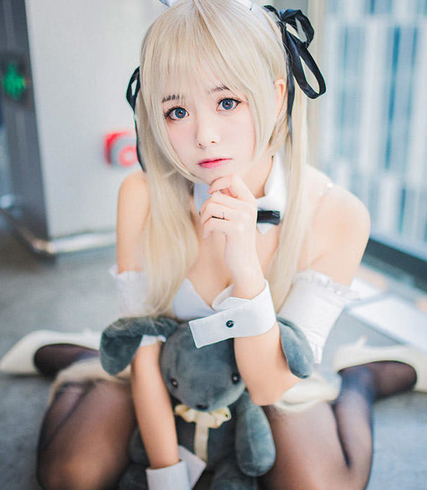 小姐姐COSER《缘之空》春日野穹黑丝兔女郎 小姐姐COSER《缘之空》春日野穹黑丝兔女郎